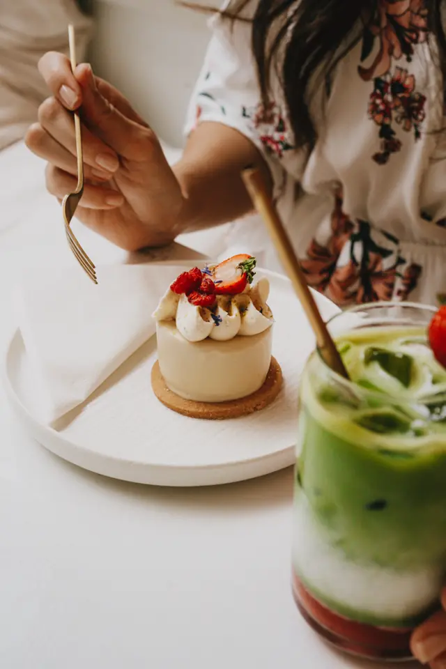 Dezert a matcha latte